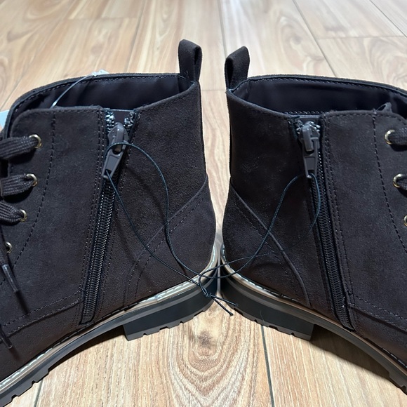 Kensie Ladies Kasha Sz 10M Brown Suede Boots Side Zipper Lace Up New - Picture 5 of 8